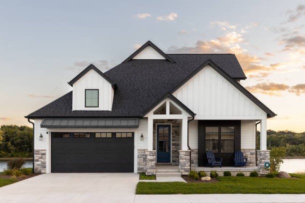 Asphalt Shingles Roofing in Grant Valkaria, FL